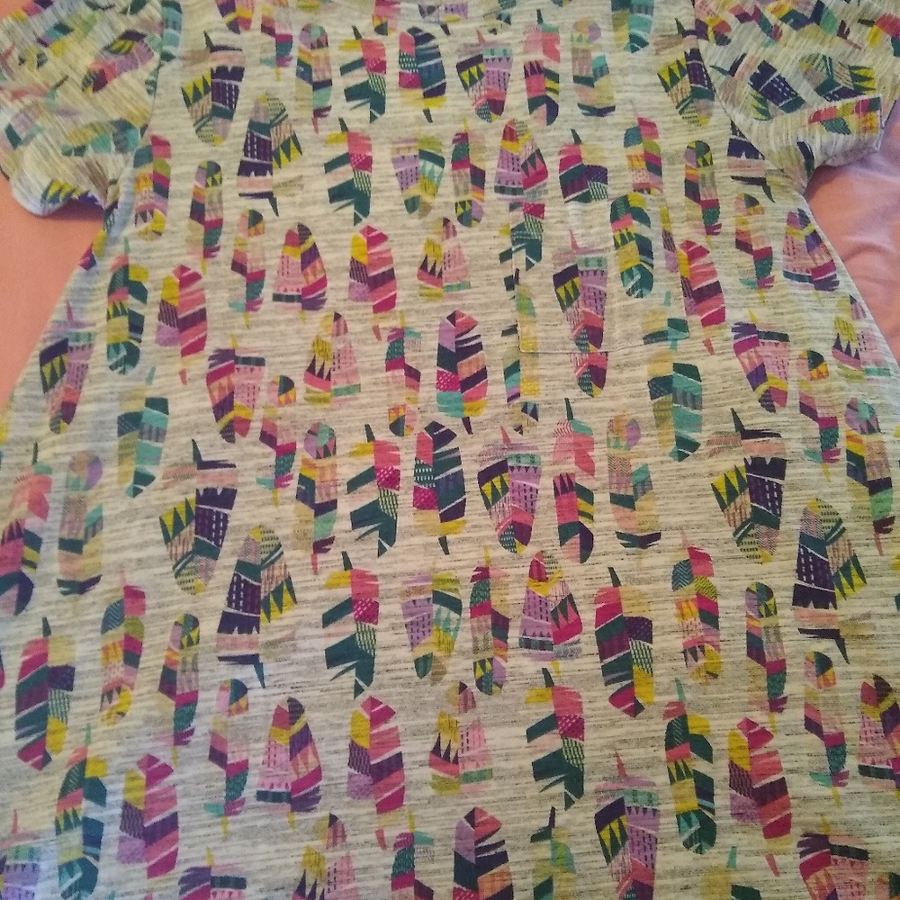 Lularoe Carly Feathers